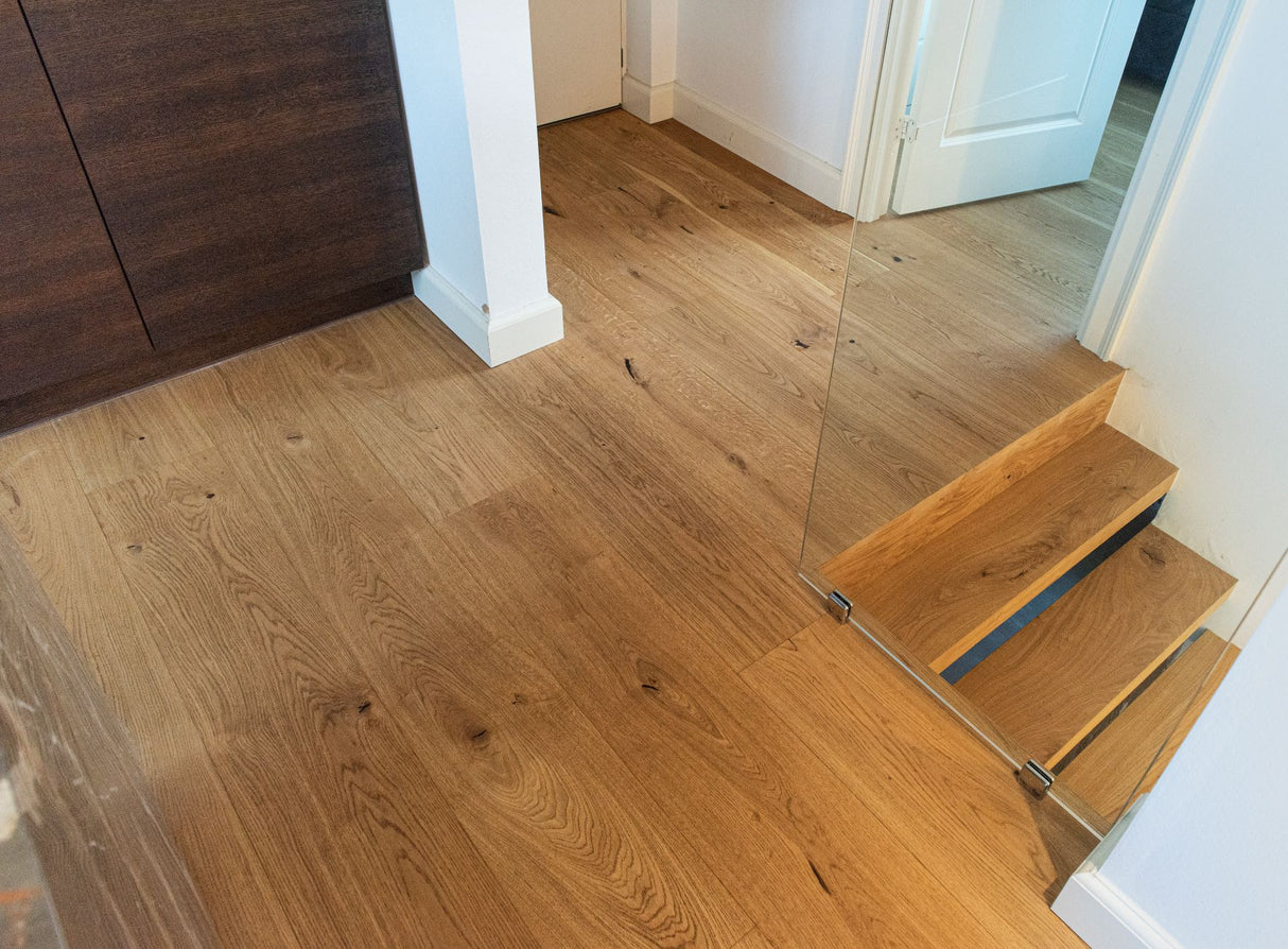 Plankegulv i eg med UV matlak - Manhattan - Bredde 190 mm