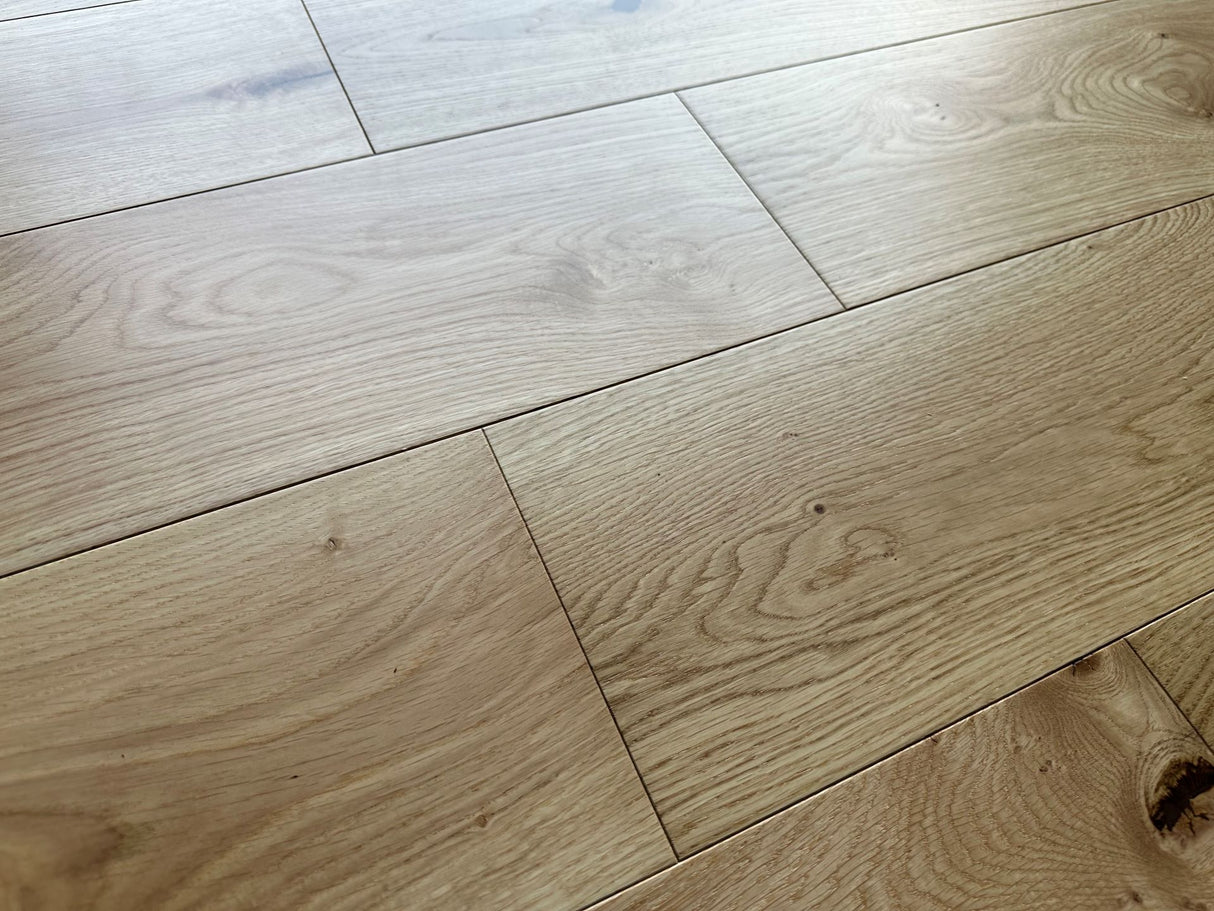 Plankegulv i eg med klar olie og UV matlak - Grand Canyon - Bredde 190 mm