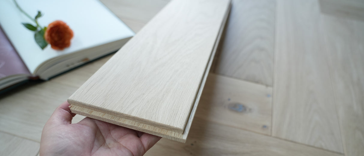 Stavparket i massiv eg - ubehandlet - sleben - Manhattan - Bredde 125 mm